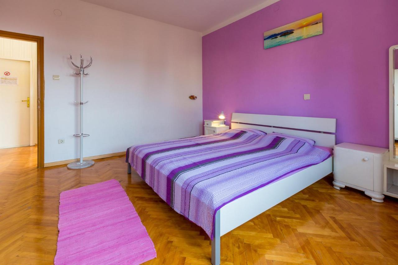 Jasminka Loncaric Apartment Crikvenica Exterior foto